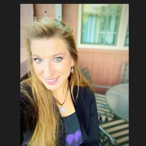 Meet your Posher, Aimee